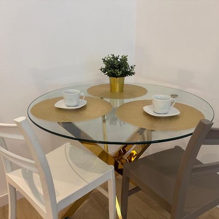Apartament Przy Placu Wolnosci Poznań Extérieur photo